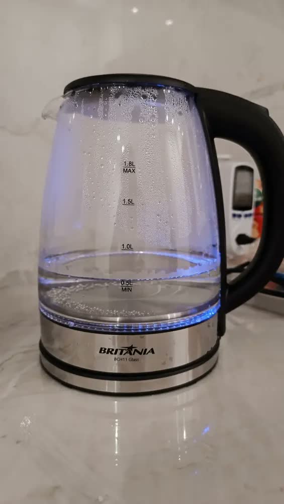 foto de Chaleira Elétrica Bch11 Glass Light Control 1,8l Britânia Preto