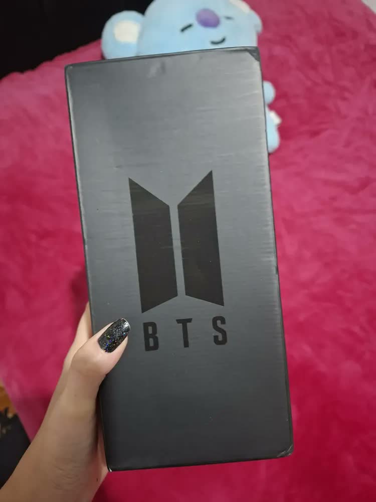 foto de Lightstick Oficial Bts Army Bomb V4 Bluetooth Preto Branco