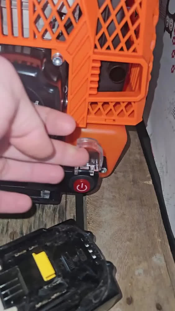 foto de Roçadeira 78cc A Gasolina Com Partida Elétrica Profissional