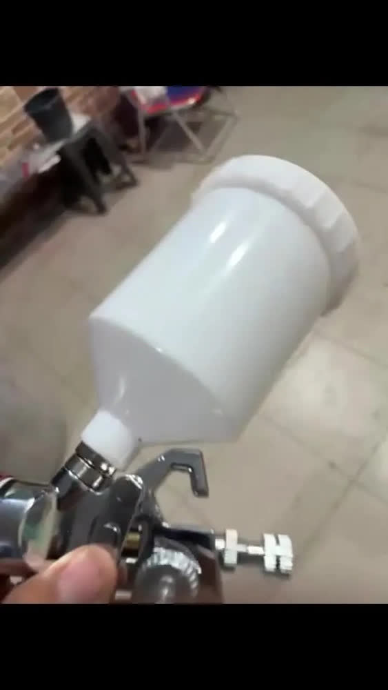 foto de Pistola De Pintura Automotiva Profissional Bico 1.4mm 600ml