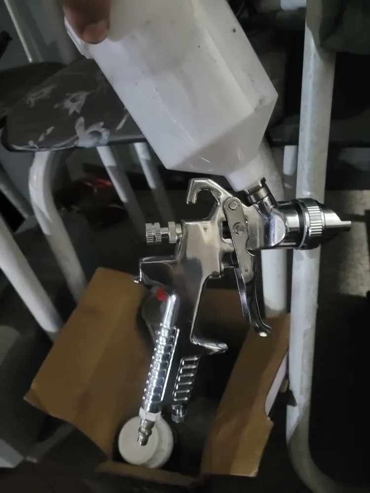 foto de Pistola De Pintura Automotiva Profissional Bico 1.4mm 600ml