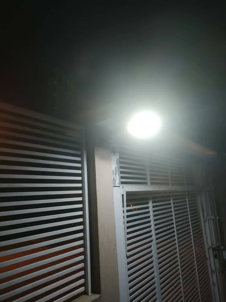 foto de Luminária Solar Integrada Intelbras Lsi 4800 Estrutura Preto