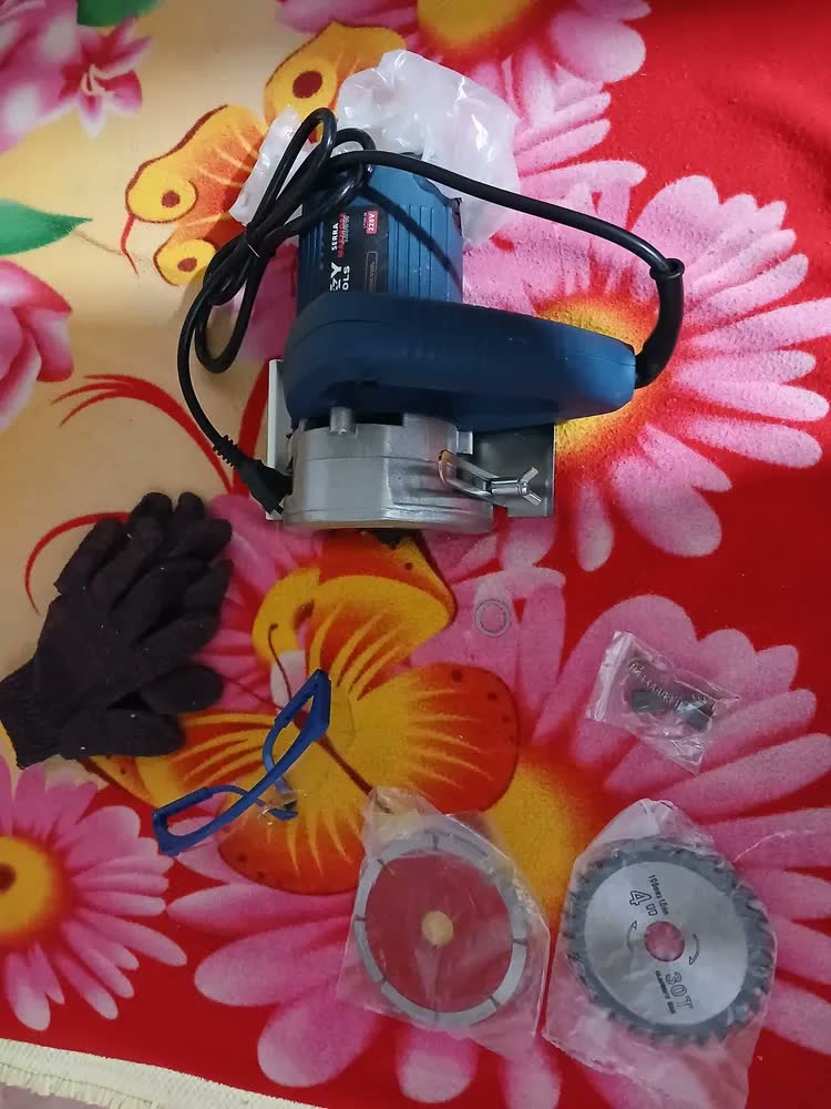 foto de Kit Serra Mármore Lixadeira Esmerilhad E Furadeira 220v Azul