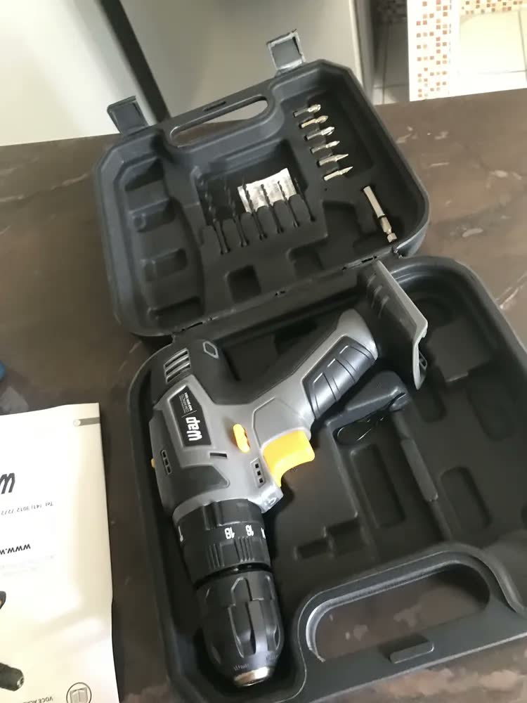 foto de Parafusadeira e Furadeira com Impacto WAP BPFI 12K4 com Led de Iluminação Maleta