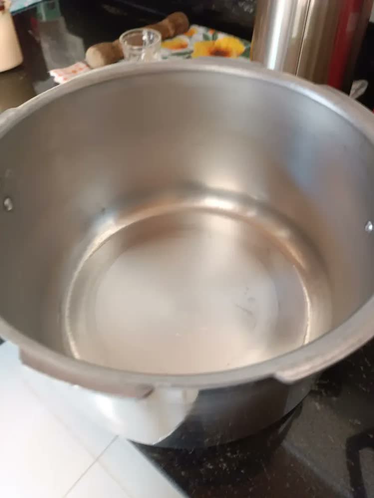 foto de Panela Pressão 7 Litros Fechamento Externo Mais Segura Aluminio Nacional