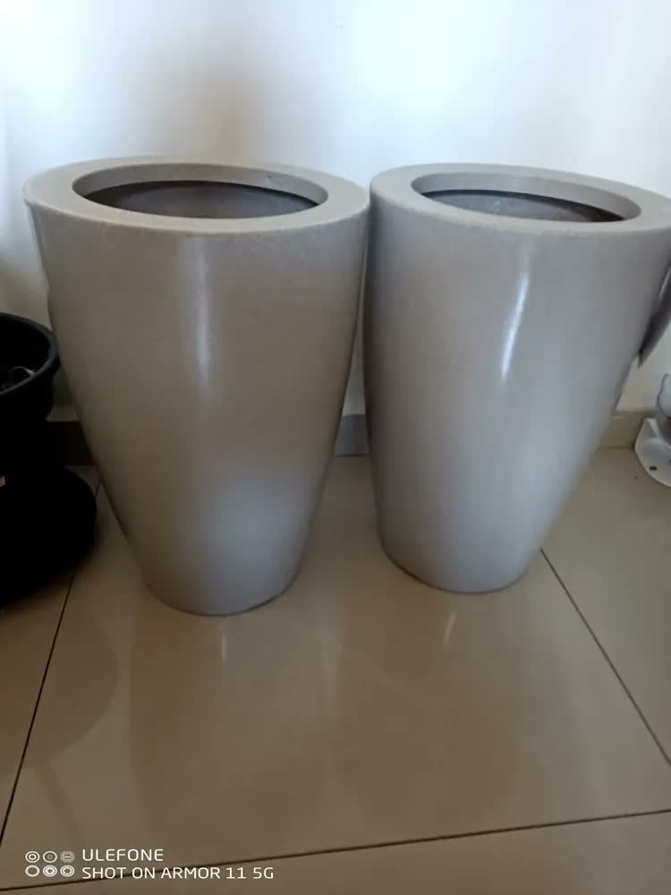 foto de Vaso Para Planta Decorativo Grande 45cm Polietileno Cone