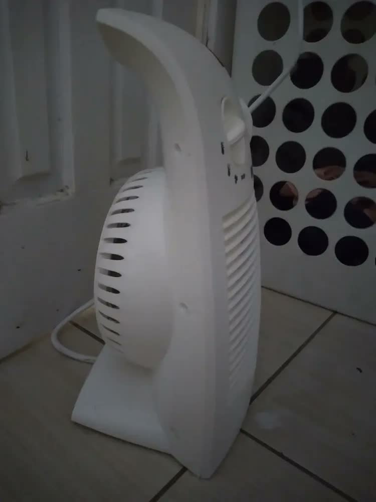 foto de Aquecedor Desumidificador Nilko 2000w Nk-565