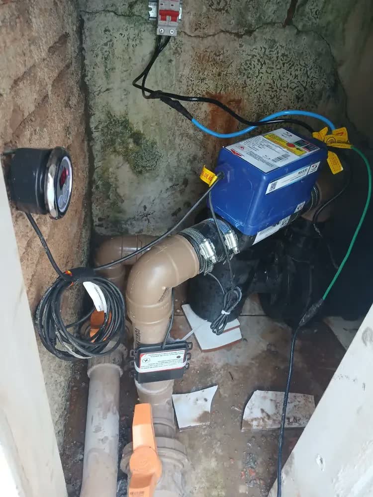 foto de Aquecedor Banheira Hidromassagem Sinapse Maxxi 8000w Azul 220v
