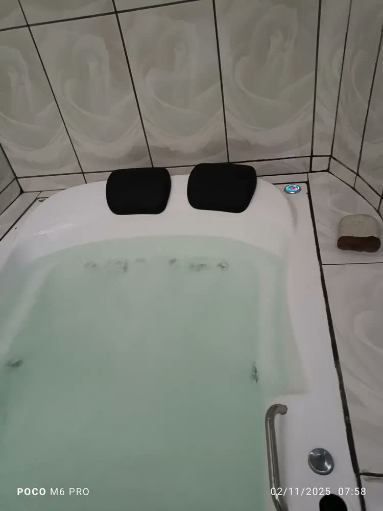 foto de Aquecedor Banheira Hidromassagem Sinapse Maxxi 8000w Azul 220v