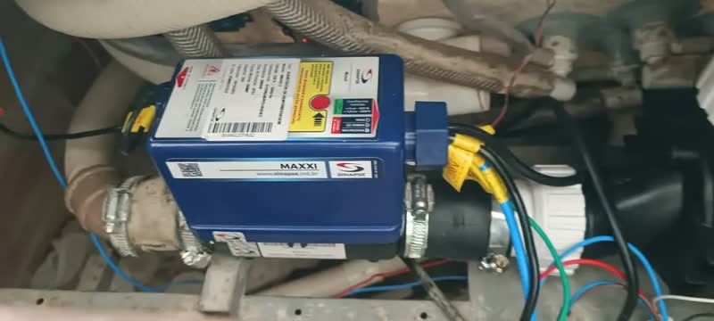 foto de Aquecedor Banheira Hidromassagem Sinapse Maxxi 8000w Azul 220v