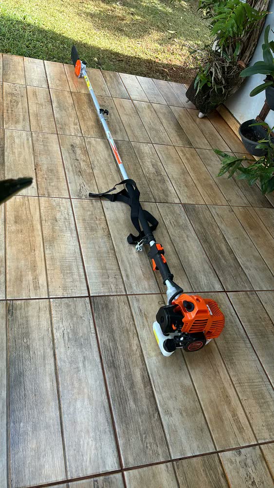 foto de Motopodador De Galhos A Gasolina 2t 33cc 1,3hp Vulcan