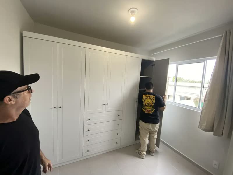 foto de Guarda Roupa Casal 06 Portas 04 Gavetas Americano Henn