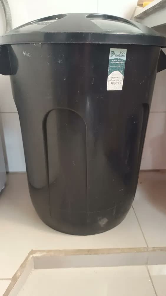 foto de Cesto De Lixo Grande Água Lixo Roupa Suja 93ltrs Jg