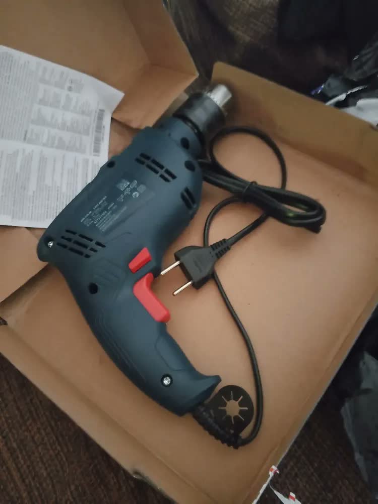 foto de Furadeira De Impacto Bosch GSB 550re 550w C/ Acessórios Cor Azul-turquesa