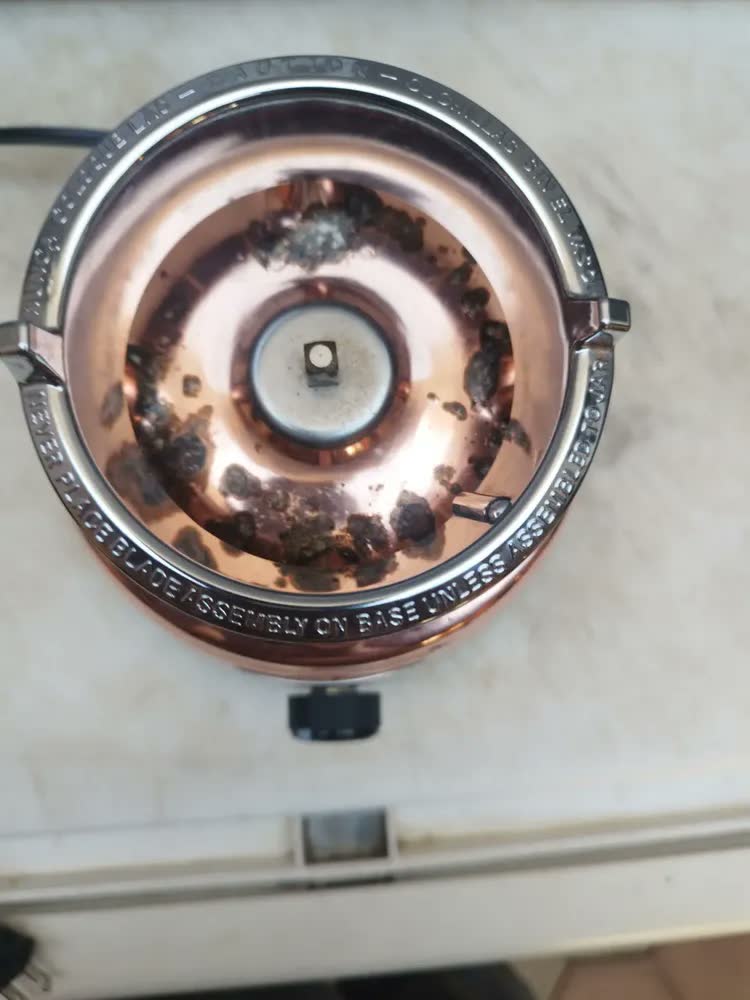 foto de Liquidificador New Osterizer Clássico Cobre De 1,25l E 700w Base Processadora