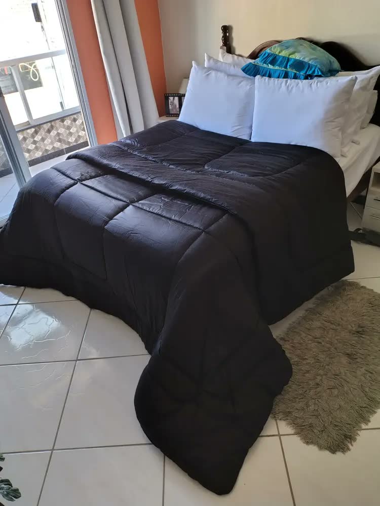 foto de Edredom Casal 300 Fios Kacyumara Satinee Branco Acetinado