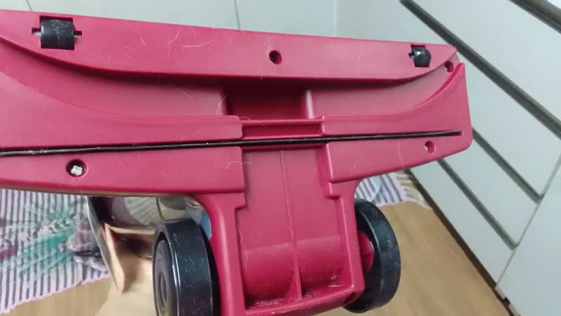 foto de Aspirador de Pó Vertical e Portátil WAP High Speed Plus 1350W 3 em 1