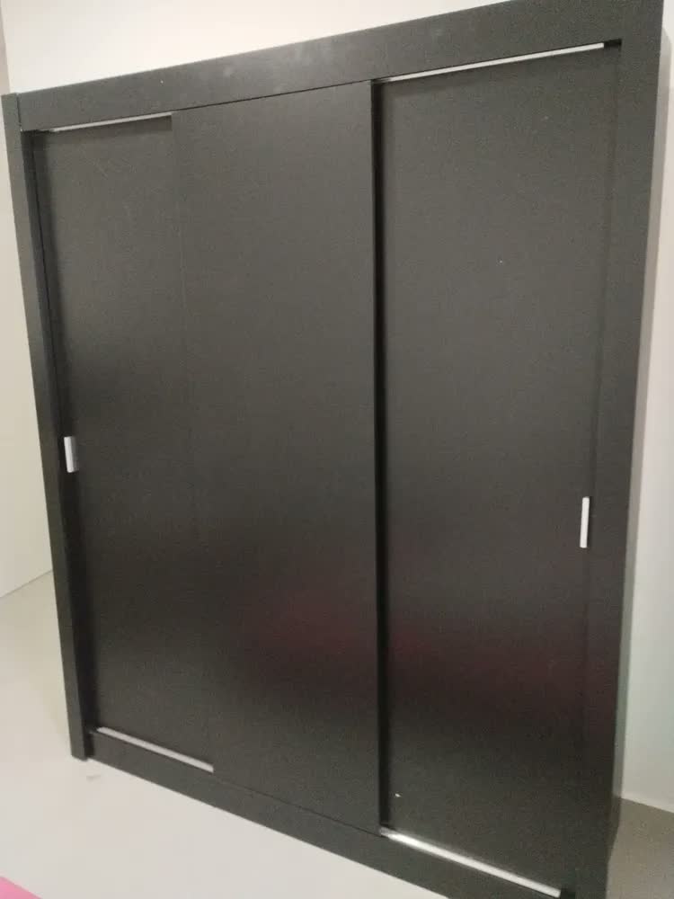 foto de Guarda Roupa Casal Mônaco Madesa 3 Portas De Correr Preto 10938N