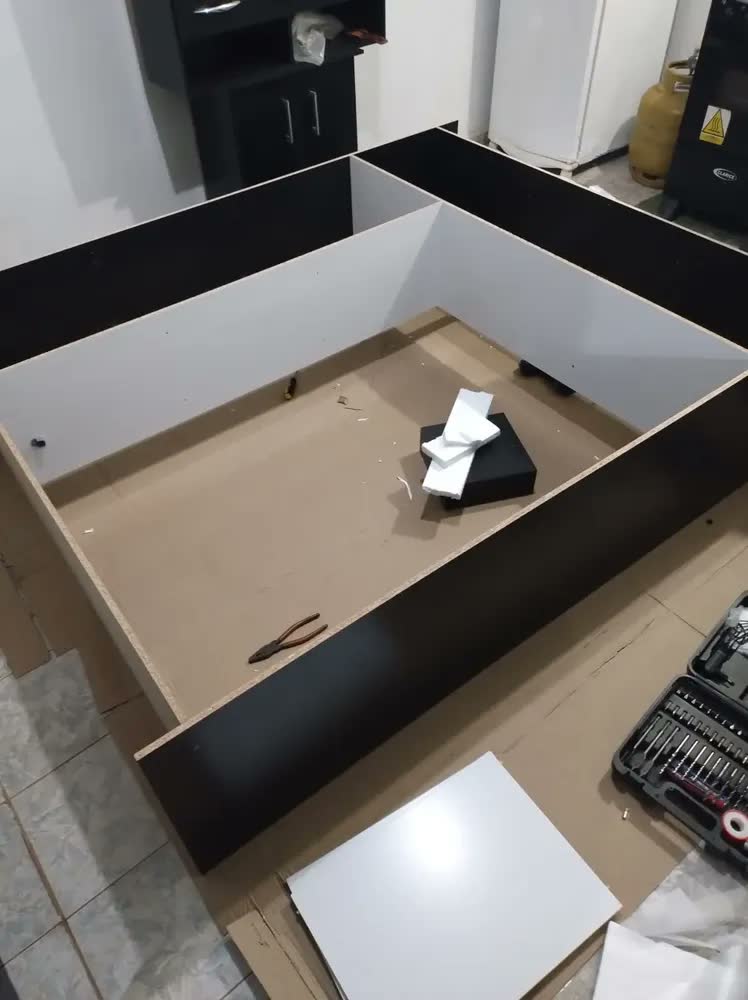 foto de Guarda Roupa Casal Mônaco Madesa 3 Portas De Correr Preto 10938N