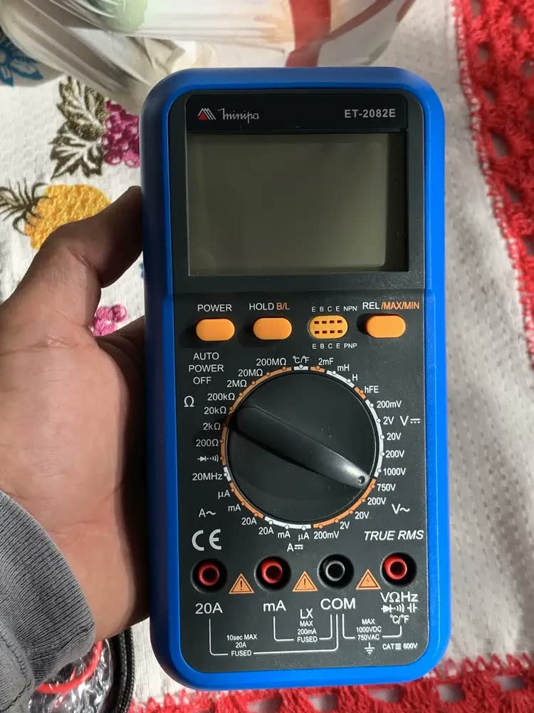 foto de Multímetro Digital - Et-2082e Minipa