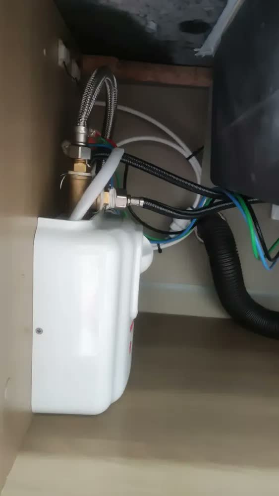 foto de Aquecedor de Água Elétrico Cardal Individual 4T Alta Pressão