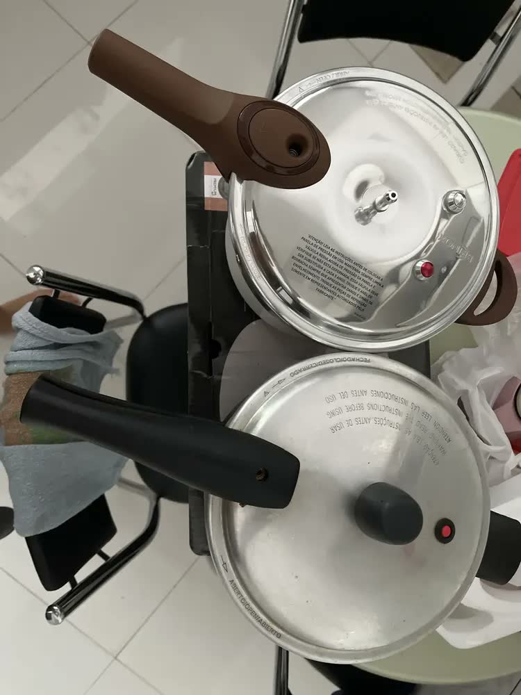 foto de Panela De Pressão Brinox Pressure 4,2l Ø20 X 14,5 Cm Vanilla Baunilha