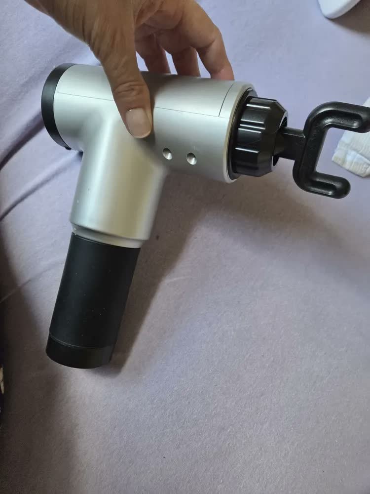 foto de Massageador Elétrico Pistola Liberação Miofascial Relaxante Cor Preto