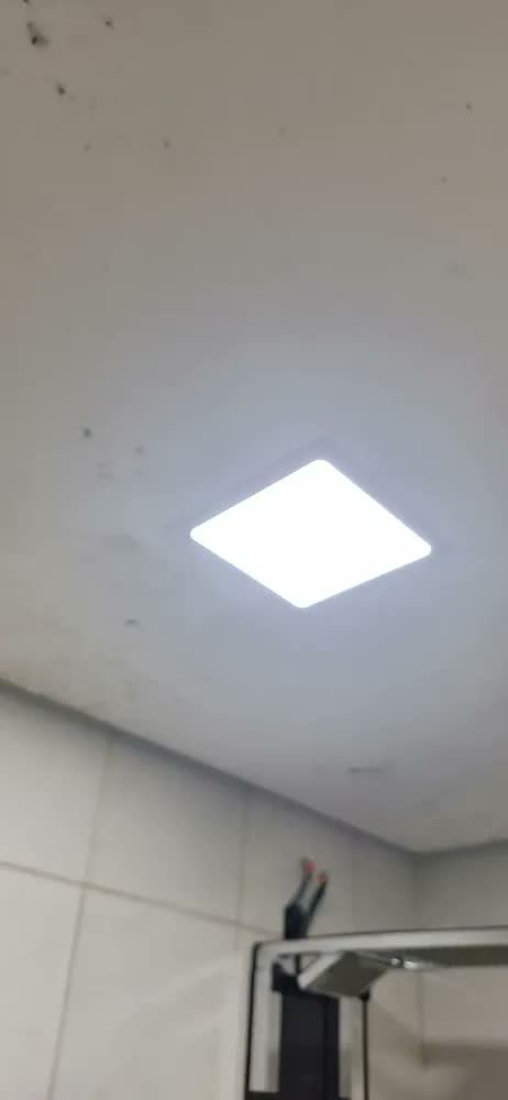 foto de Painel Led Alu 18w 4000k Emb. Quadrado 110v/220v 22cm Avant Estrutura Branco