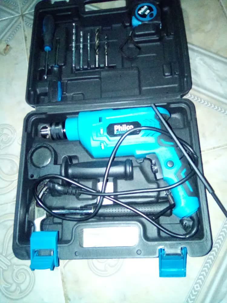 foto de Furadeira de Impacto Pfu01mf Com Maleta Philco 650w Azul e preto