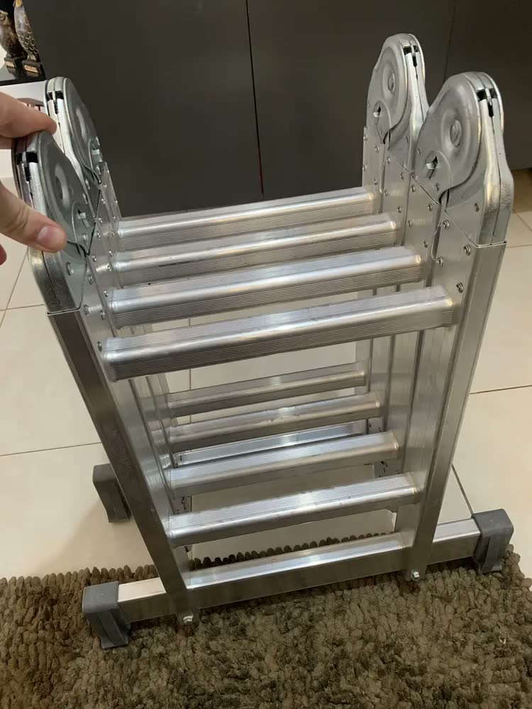 foto de Escada Articulada 4x2 Alumínio 13 Posições 2,31m – Reisam