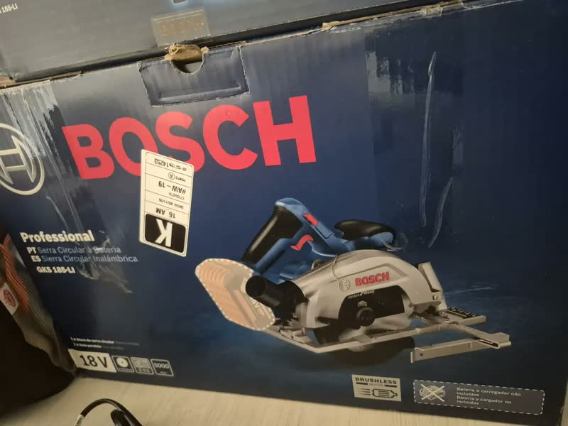 foto de Serra Circular Sem Fio Bosch Gks 185-li Disco Standard