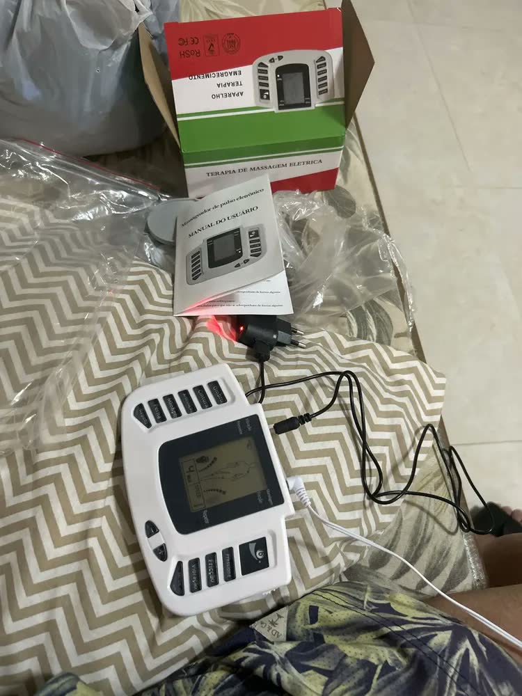 foto de Aparelho Choque Fisioterapia C/ Eletrodos + Chinelo Cor Branco