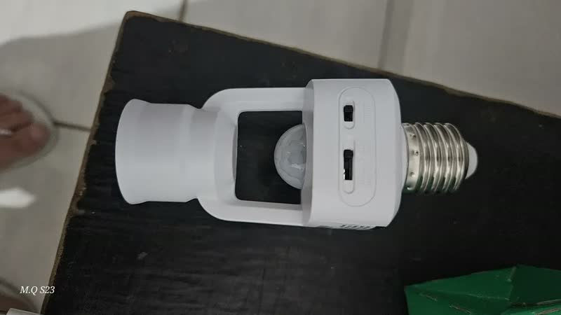 foto de Sensor de Presença Intelbras com Soquete ESP 360 S Branco