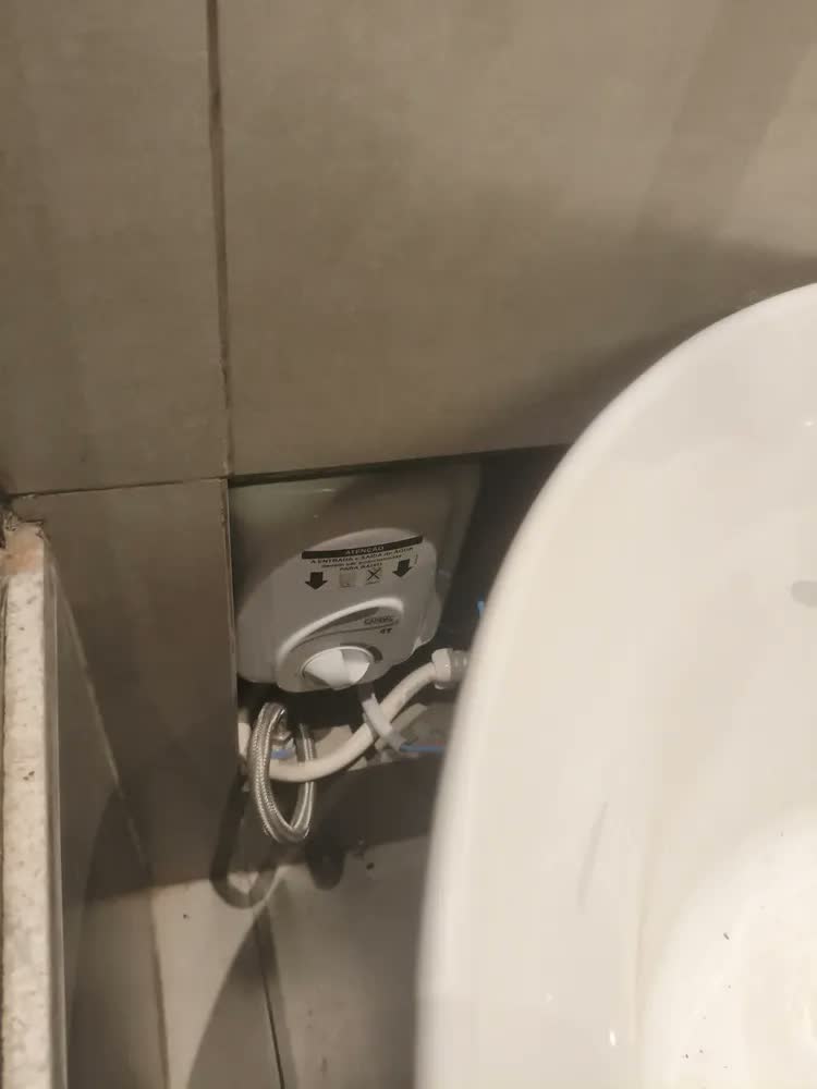 foto de Aquecedor Elétrico Cardal Central 4T Branco 8.2kW