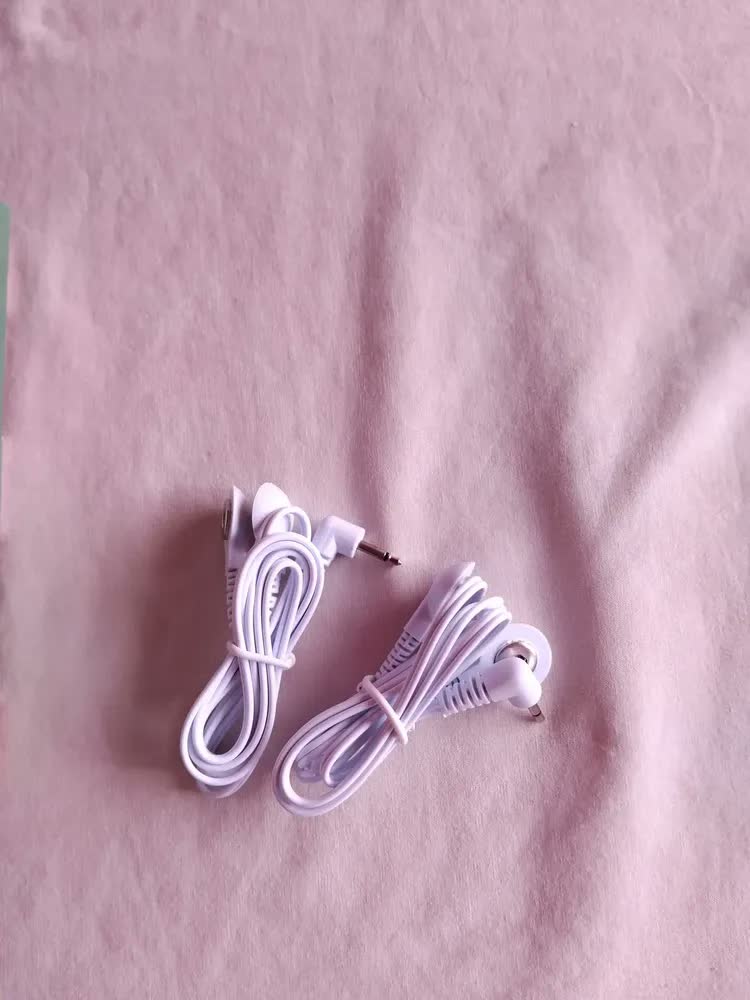 foto de Aparelho Fisioterapia Massagem Prático Tratamento Choque Cor Branco
