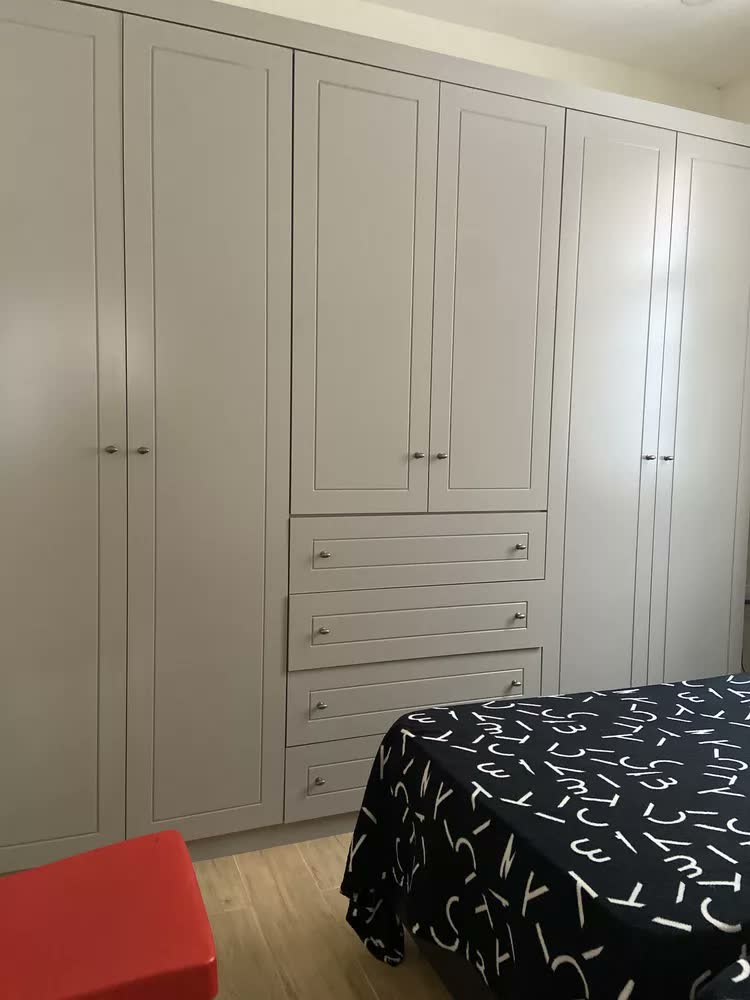 foto de Guarda Roupa Nova York 6 Portas 4 Gavetas Espresso