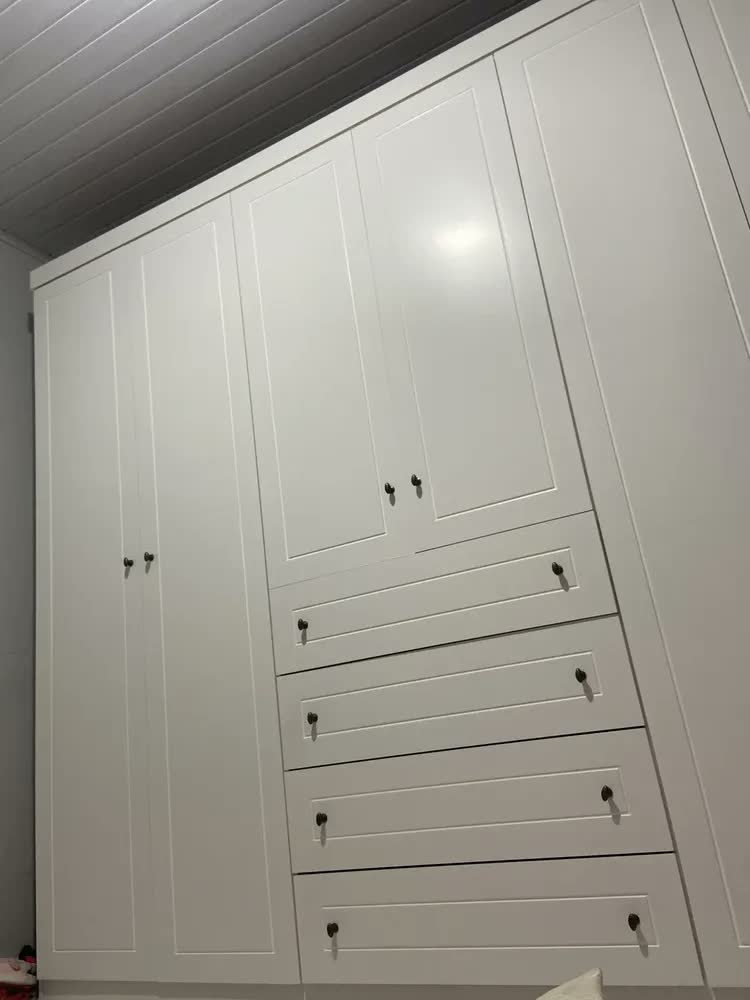 foto de Guarda Roupa Nova York 6 Portas 4 Gavetas Espresso
