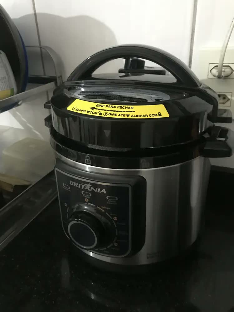 foto de Panela De Pressão Multifuncional BPP01PI 3L Britânia Prata