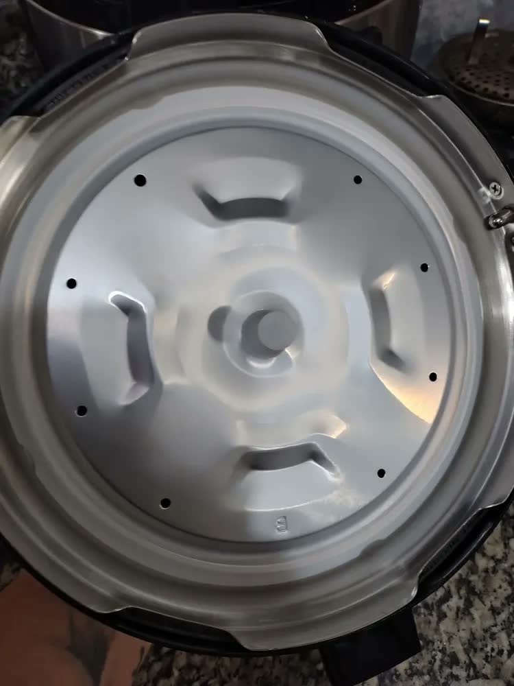 foto de Panela De Pressão Multifuncional BPP01PI 3L Britânia Prata