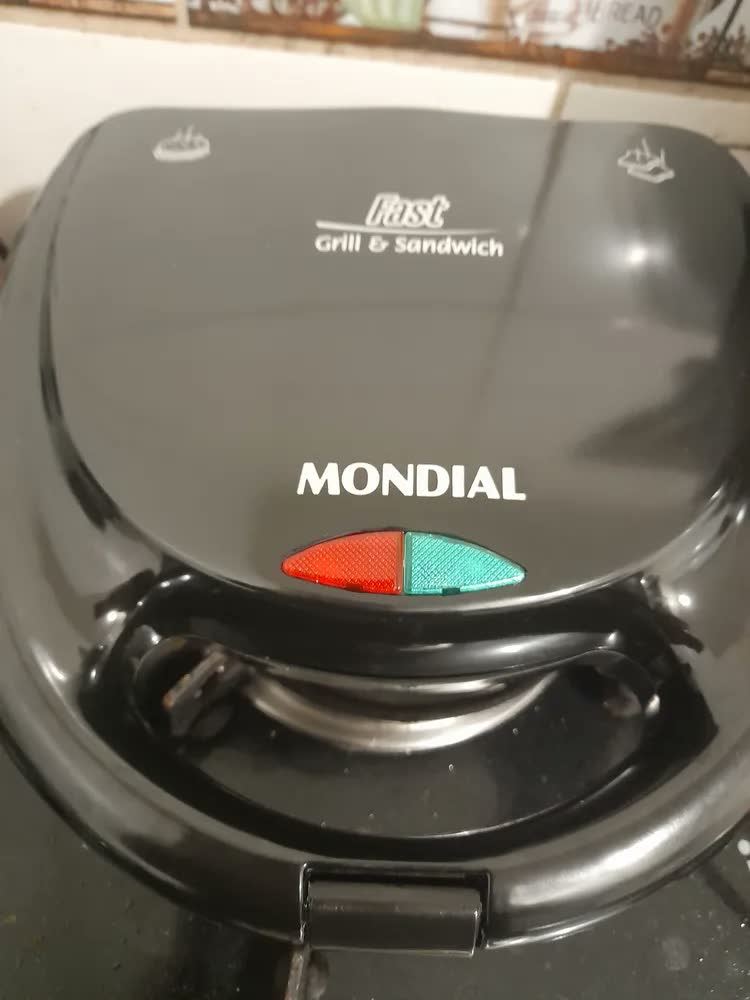 foto de Sanduicheira Fast Grill e Sandwich Mondial 750W - S-12