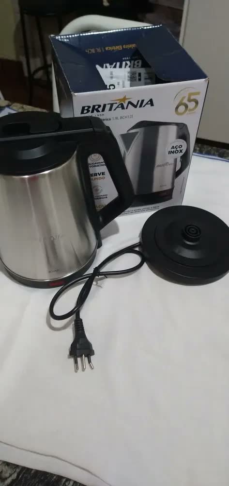 foto de Chaleira Elétrica Bch12i 1,9l Inox Automática Britânia Prateado