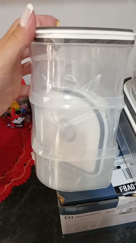 foto de Potes Herméticos Electrolux de Plástico Branco Retangular com 10 Unidades