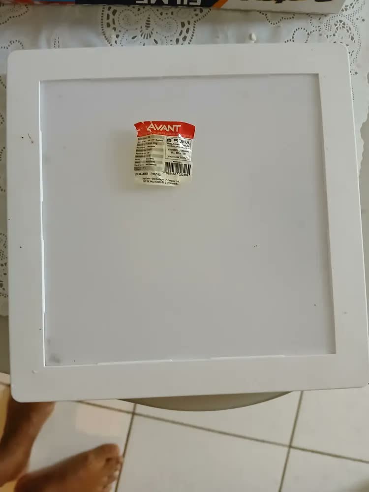 foto de Luminária plafon led de teto 22x22 Avant Painel quadrado sobrepor 18W luz cor neutro