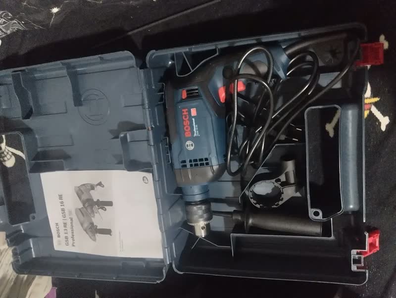 foto de Furadeira De Impacto 1/2 Pol Gsb 16 Re 850w Bosch Azul