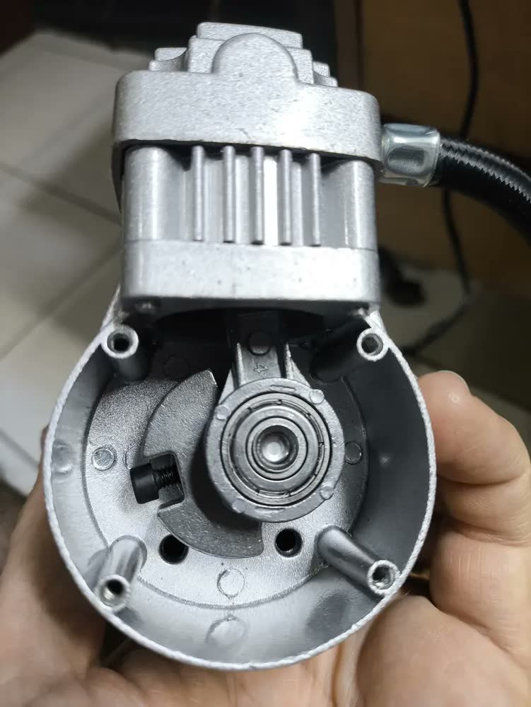 foto de Compressor De Ar Mini Elétrico Portátil Tech One Turbo