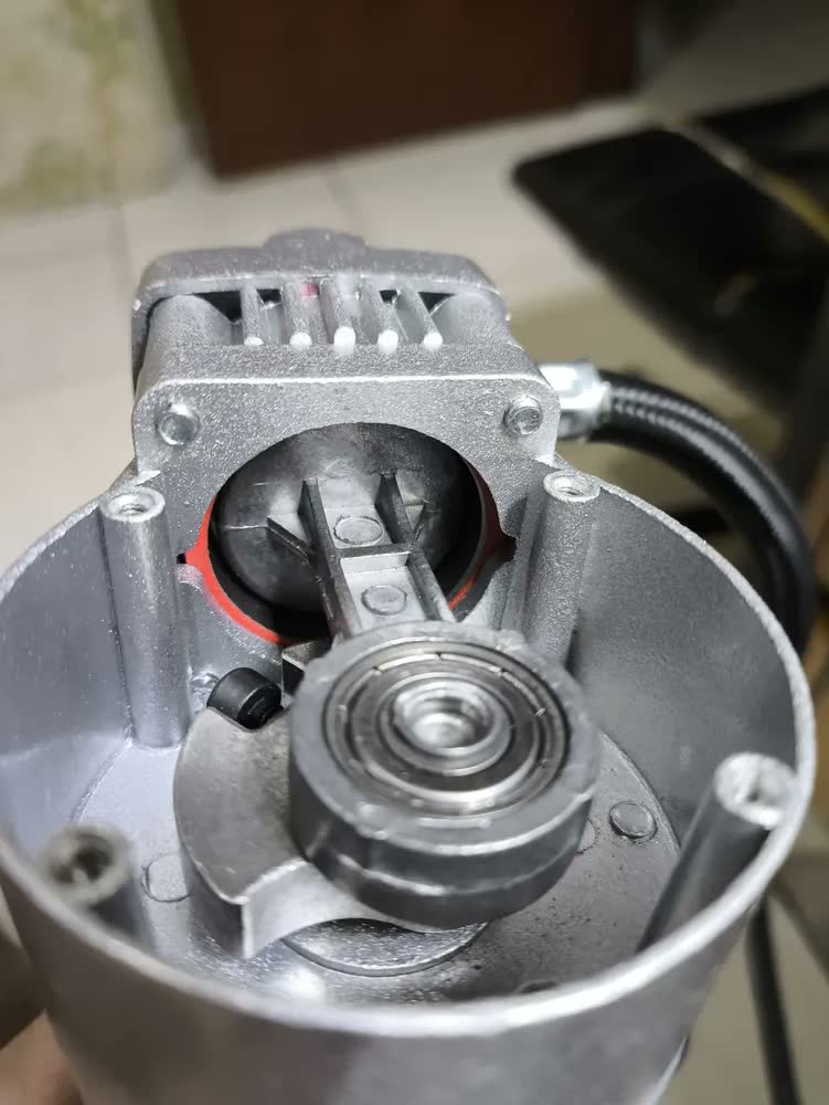 foto de Compressor De Ar Mini Elétrico Portátil Tech One Turbo