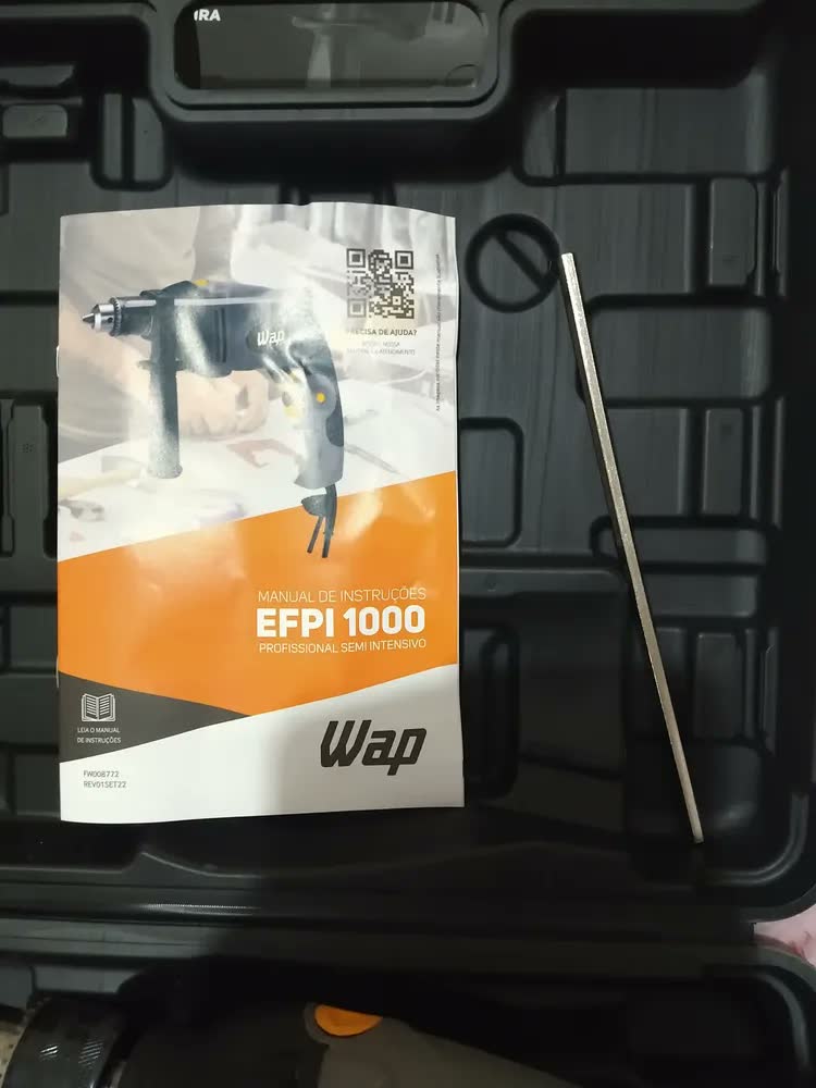 foto de Furadeira E Parafusadeira De Impacto E Maleta Wap EFPI1000 Cor Cinza