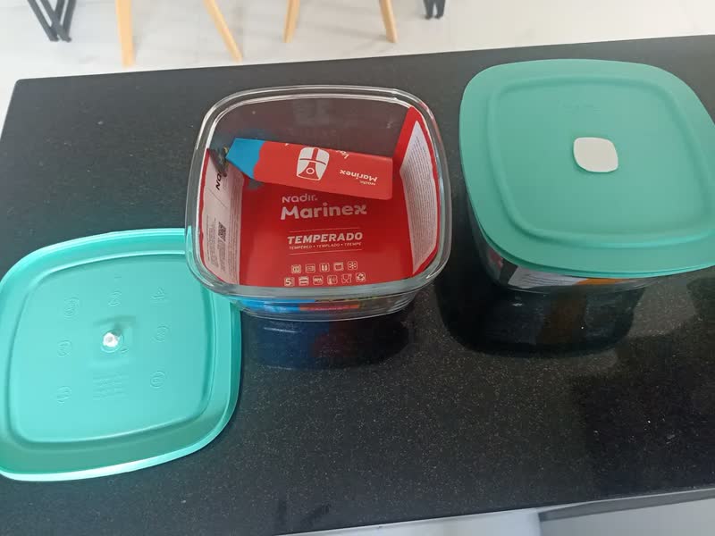 foto de Jogo 3 Potes Vidro Hermético Marinex Quadrado 2 Litros Transparente