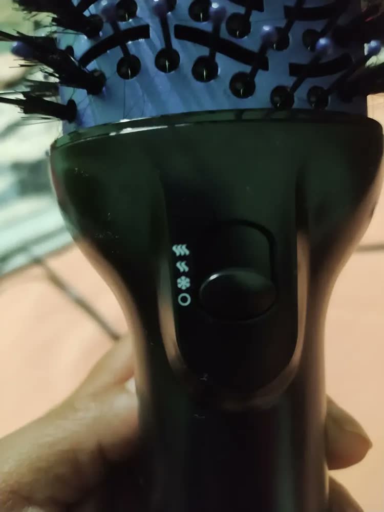 foto de Escova Oval Secadora Taiff Easy 1200w Esmv12