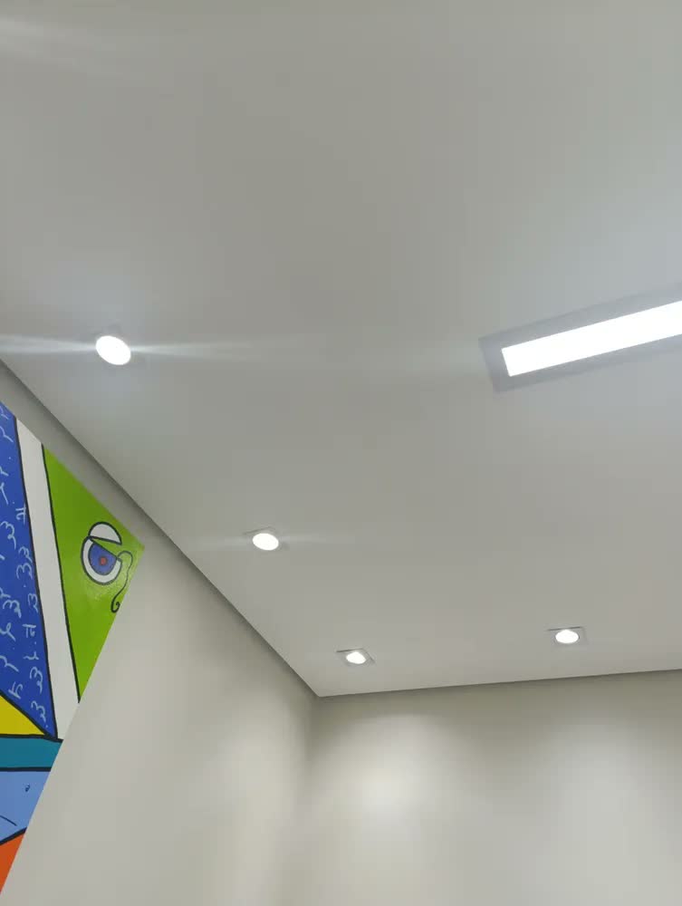 foto de Spot Led Teto 15w Quadrado Embutir Direcionável 38º - Branco - Branco Frio 6500K - Bivolt